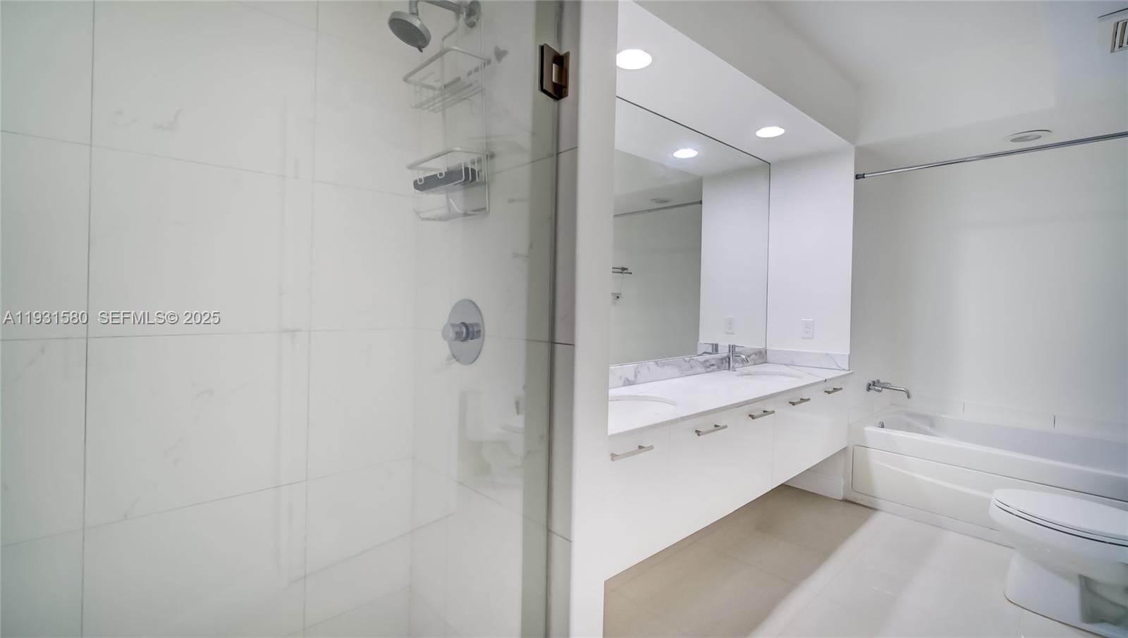 500 BRICKELL WEST CONDO - Residential Lease