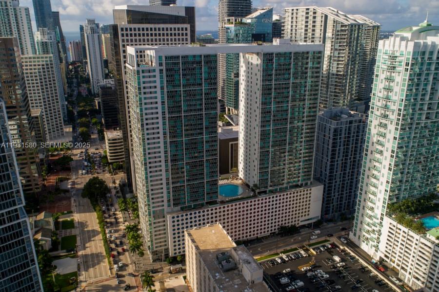 500 BRICKELL WEST CONDO - Residential Lease