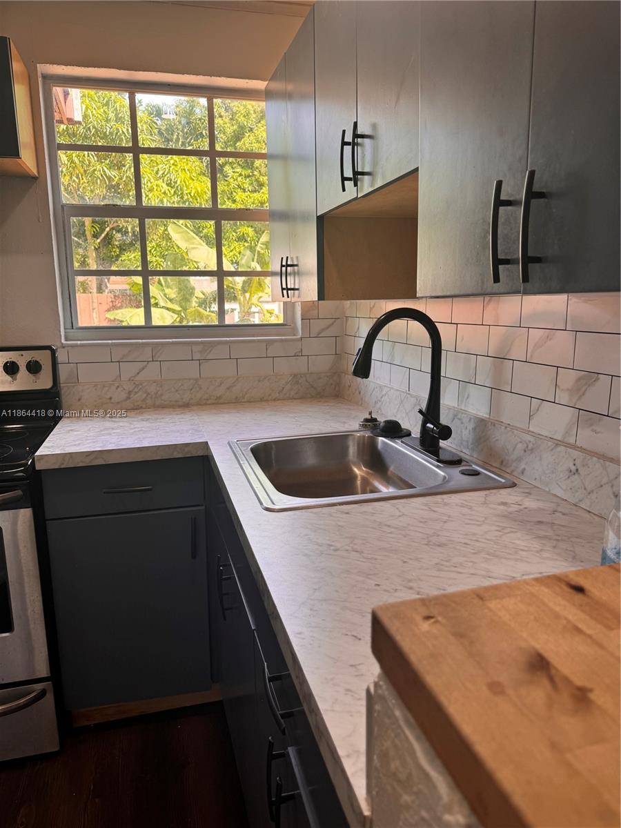 Welcome to this charming and well-maintained 3-bedroom, 1-bathroom single-family home in the heart of West Park, FL! Located just minutes from I-95, this property has parking for plenty of parking, cozy living areas and a large backyard. This home offers comfort, convenience, and plenty of natural light. Vacant and easy to show.
Property Highlights:
- 3 bedrooms with closet space
- 1 full bathroom
- Modern kitchen with stainless steel appliances
- Bright and open living & dining area
- Large fenced backyard – perfect for relaxing or entertaining
- Washer & Dryer
- Central A/C and Heat
- Tankless Water Heater
- Private driveway with ample parking
- Outdoor Storage Shed
- Space for Boats and RV
First, Last, and deposit required but negotiable with good credit.