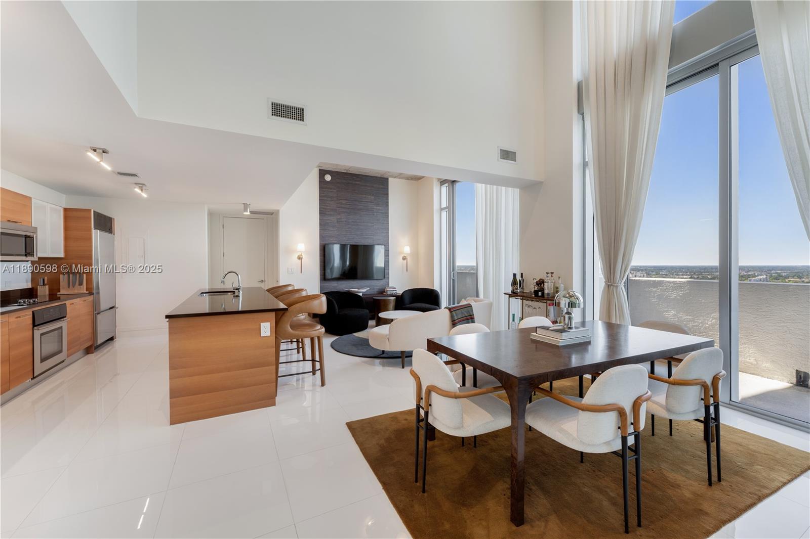 FOUR MIDTOWN MIAMI CONDO - Residential