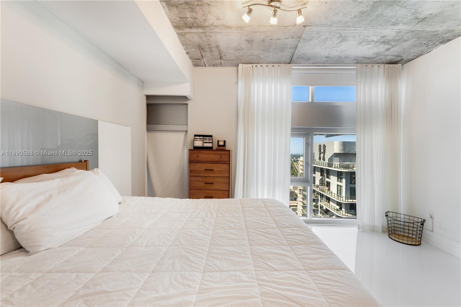 FOUR MIDTOWN MIAMI CONDO - Residential