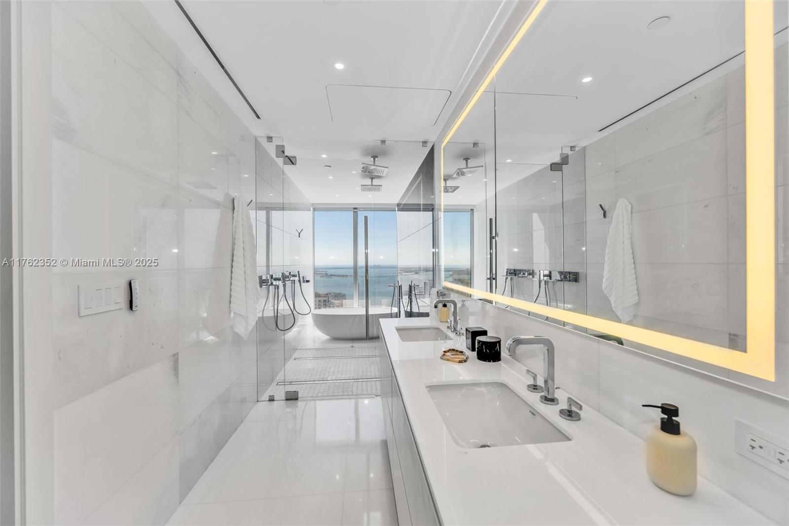 Aston Martin Residences - Residential