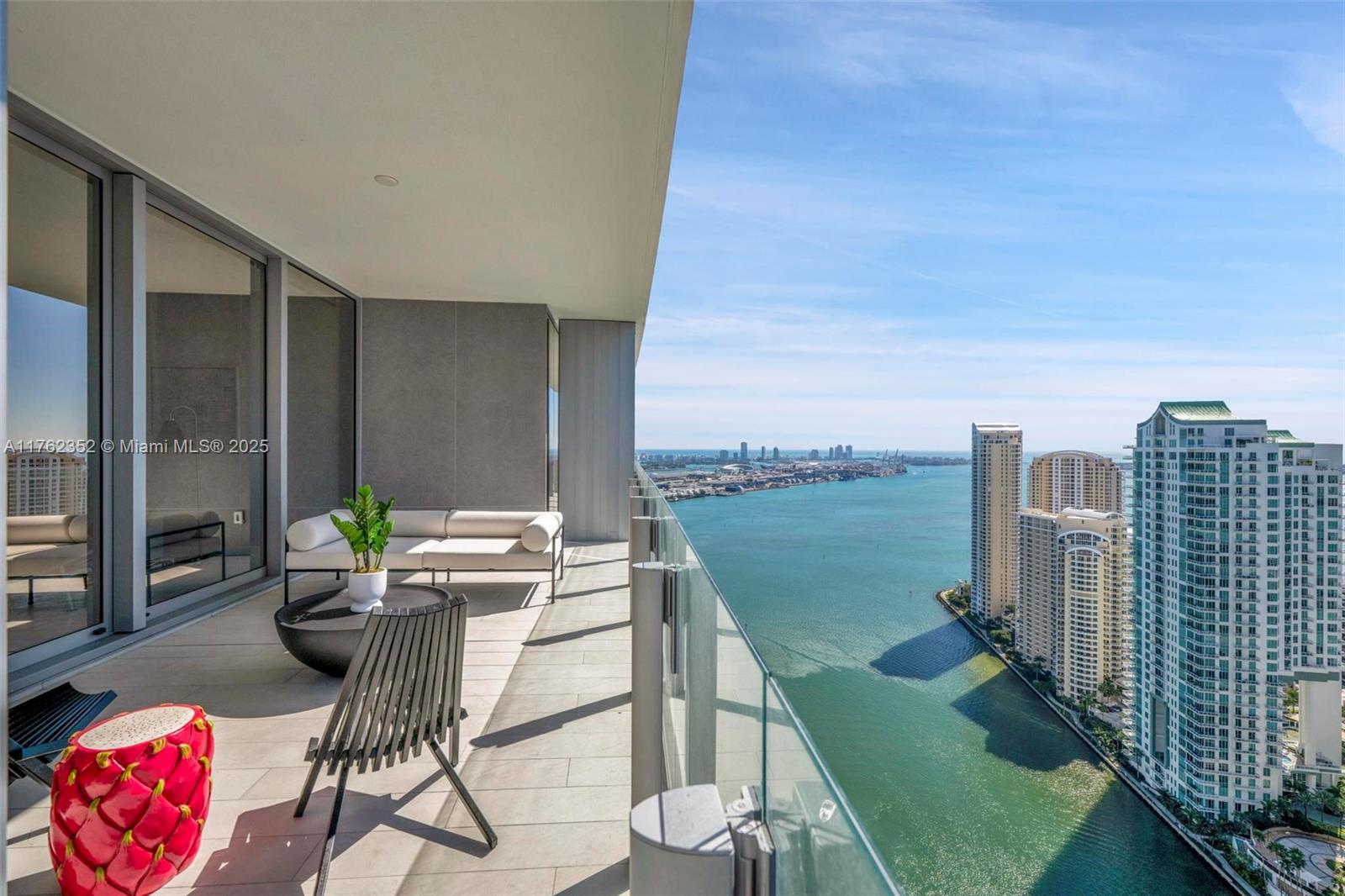 Aston Martin Residences - Residential