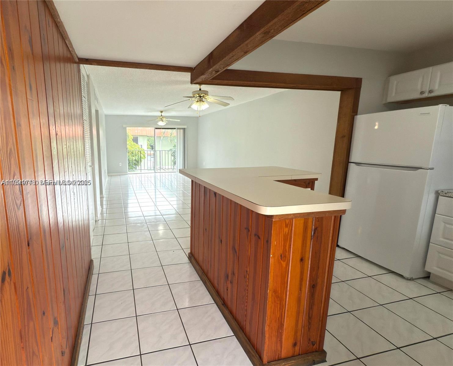 RACQUET CLUB - Residential