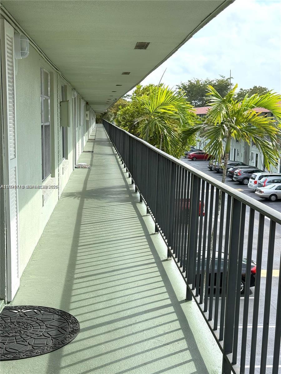 RACQUET CLUB - Residential