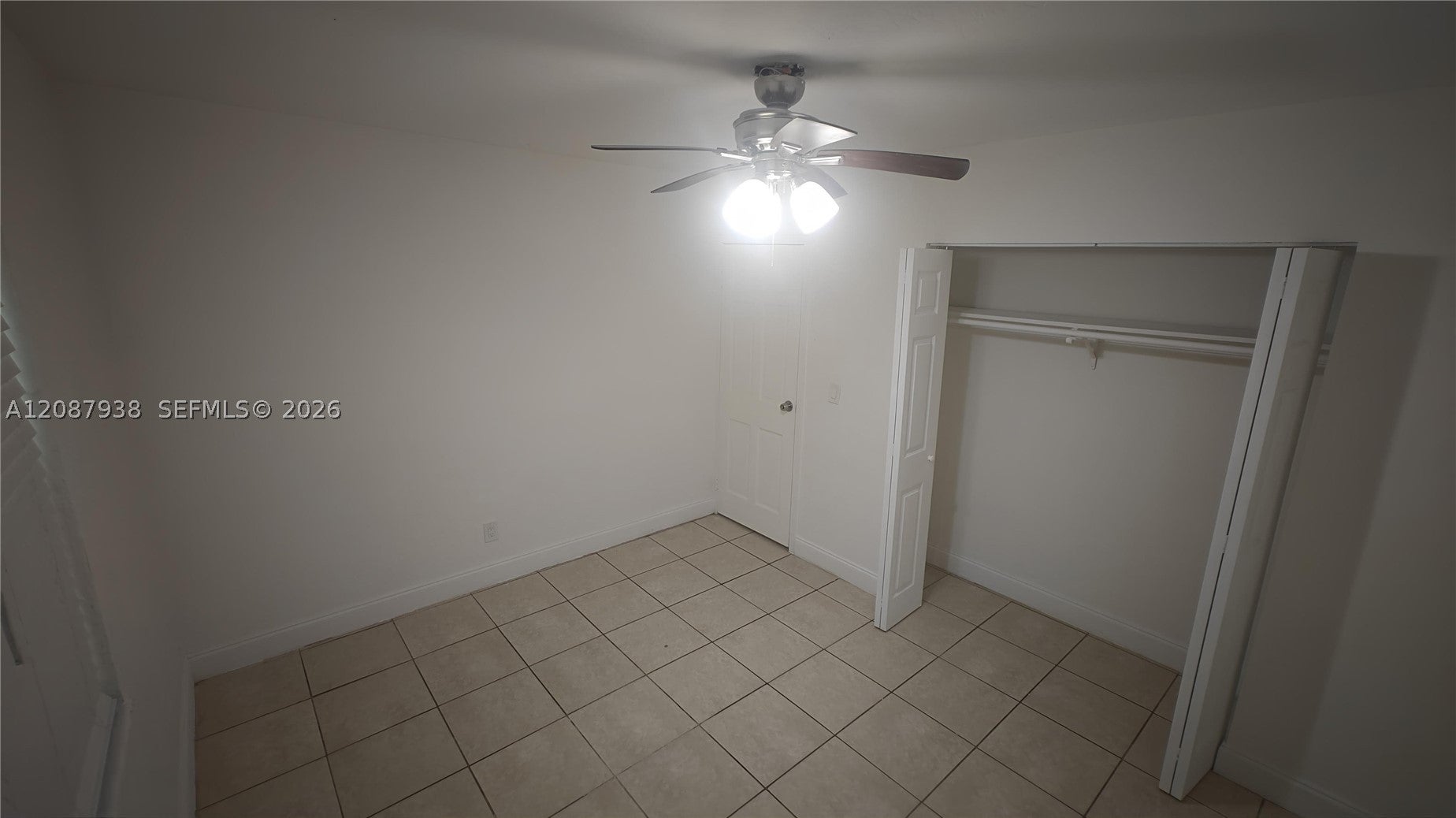 2643 NW 10th St