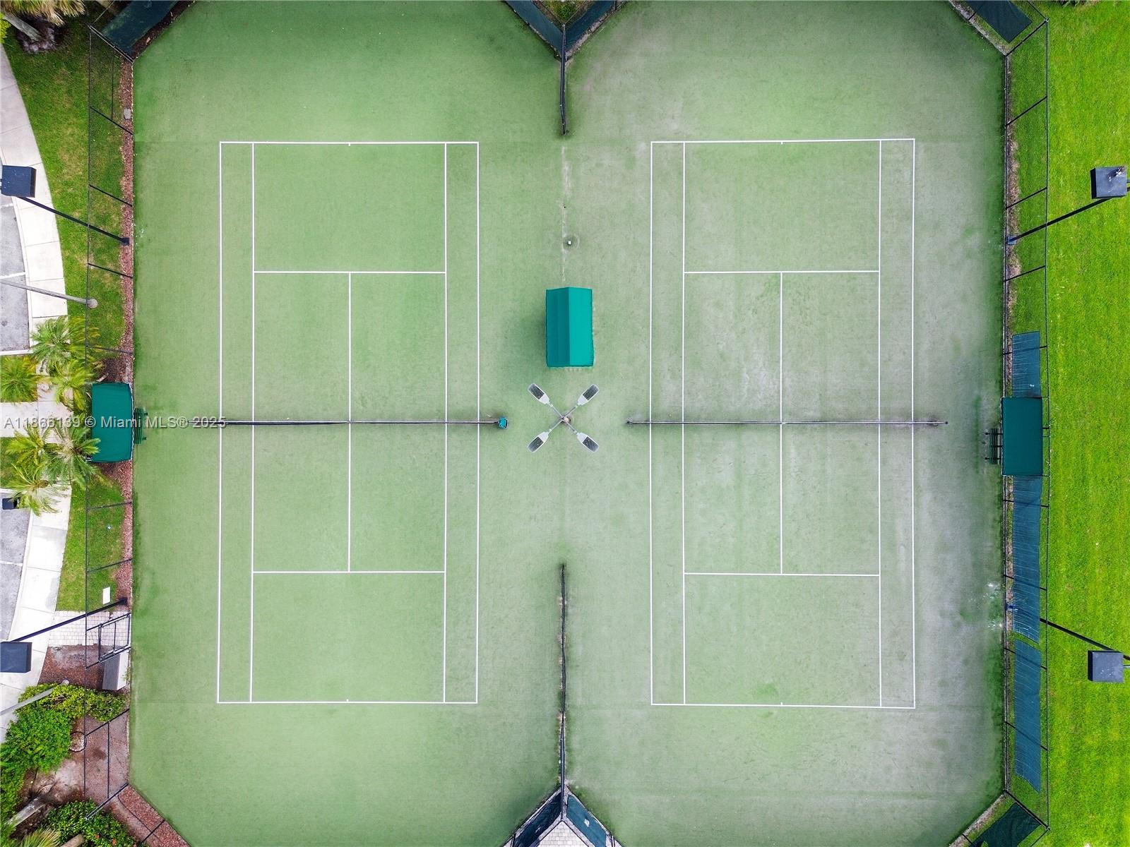 VERSAILLES - Residential