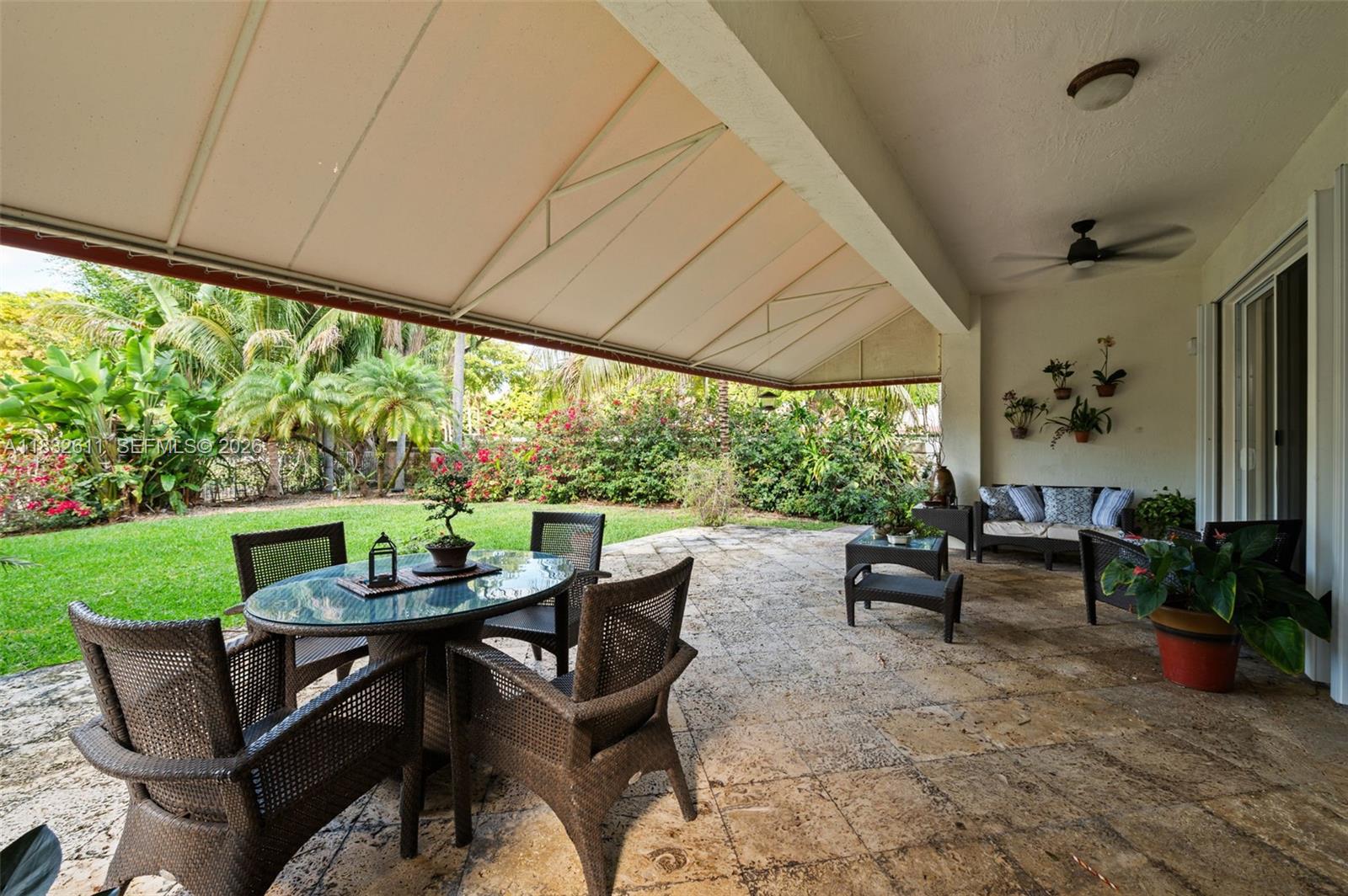 DORAL GLEN T-17816 - Residential