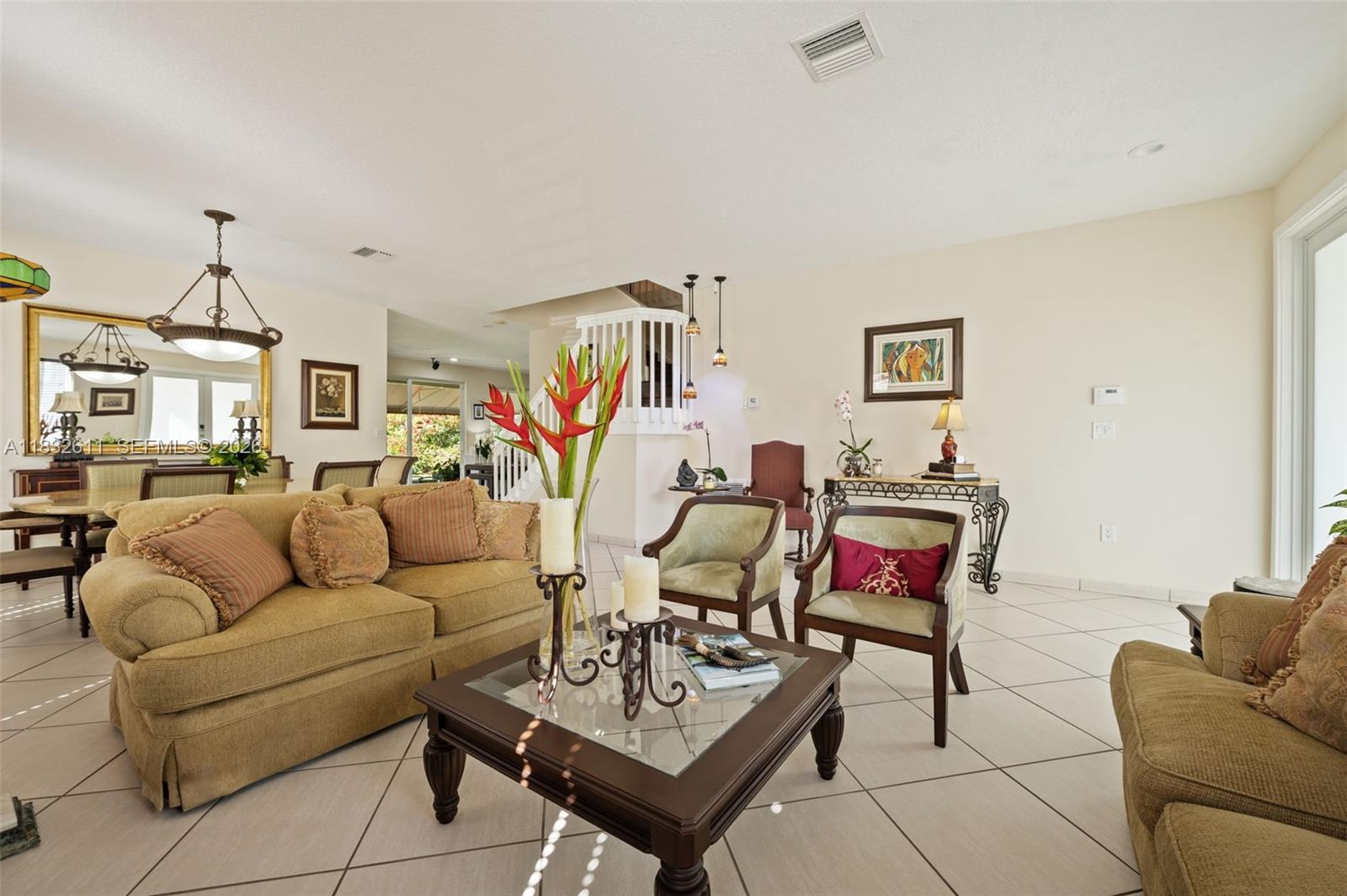 DORAL GLEN T-17816 - Residential