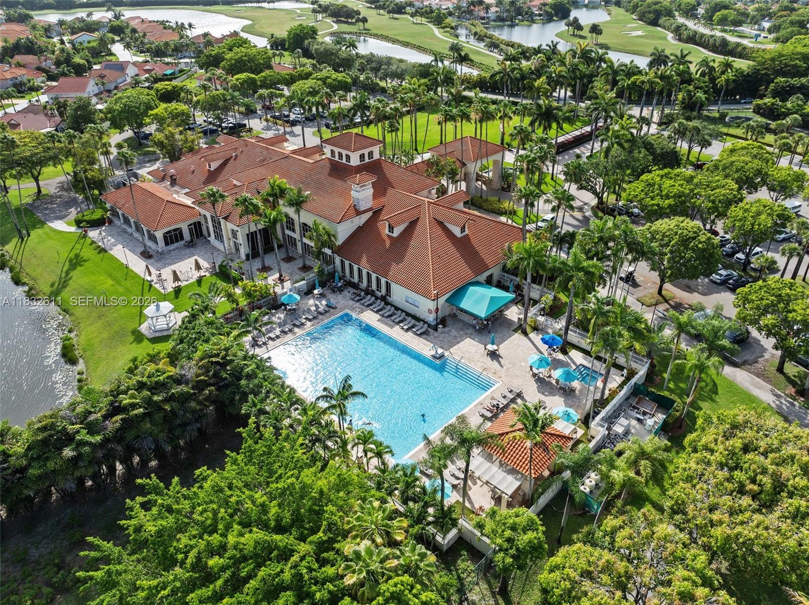 DORAL GLEN T-17816 - Residential