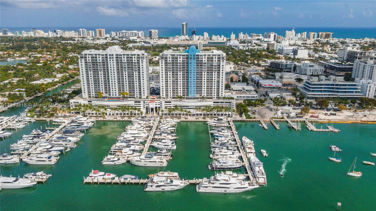 SUNSET HARBOUR SOUTH COND - Residential