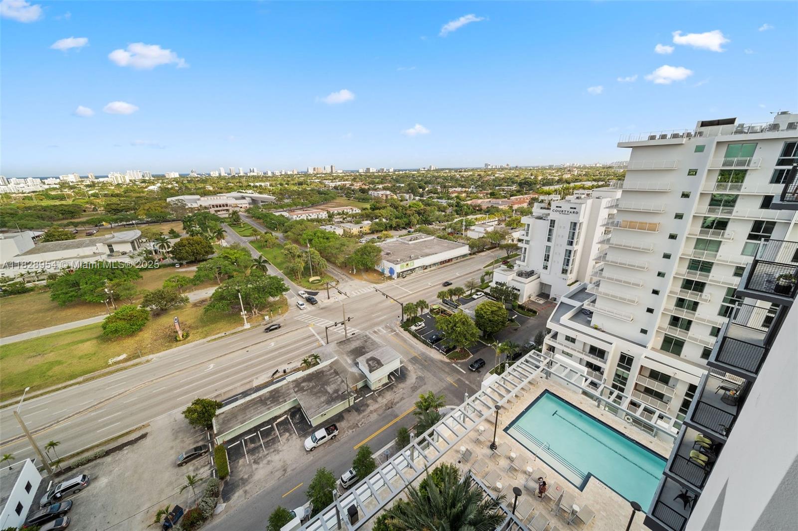 555 NE 8th St 1404