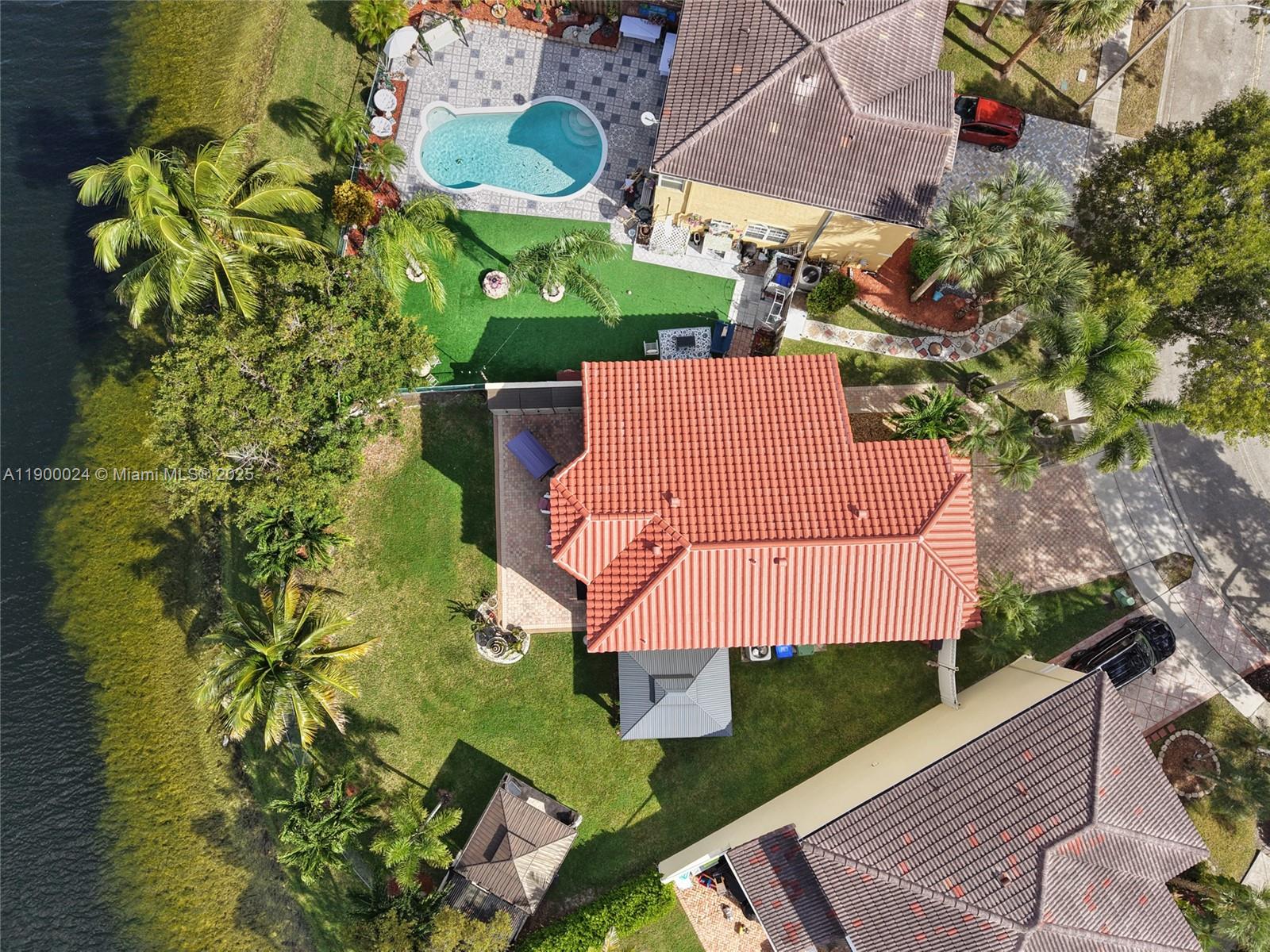 TOWNGATE - Residential