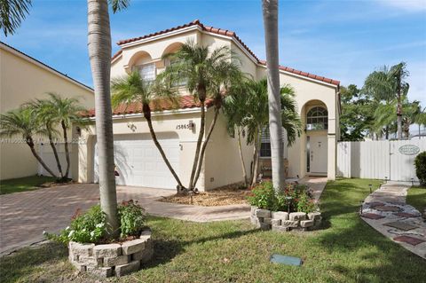 15865 NW 7th St Pembroke Pines FL 33028