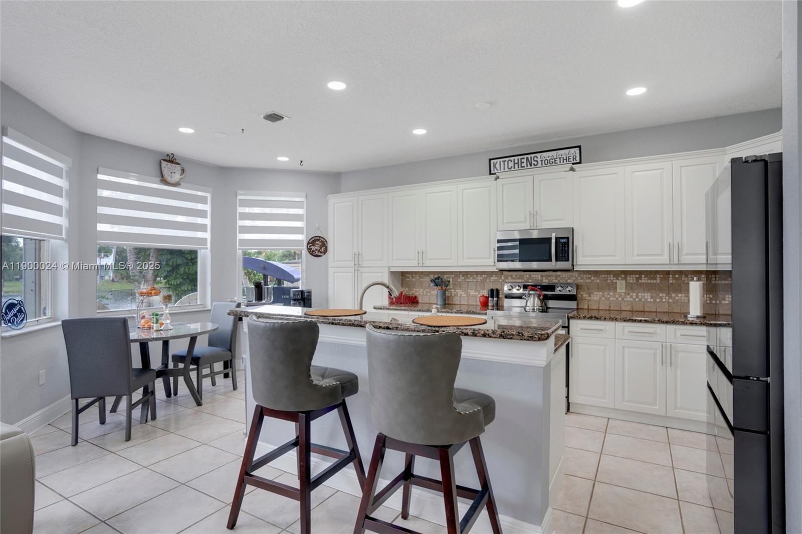 TOWNGATE - Residential