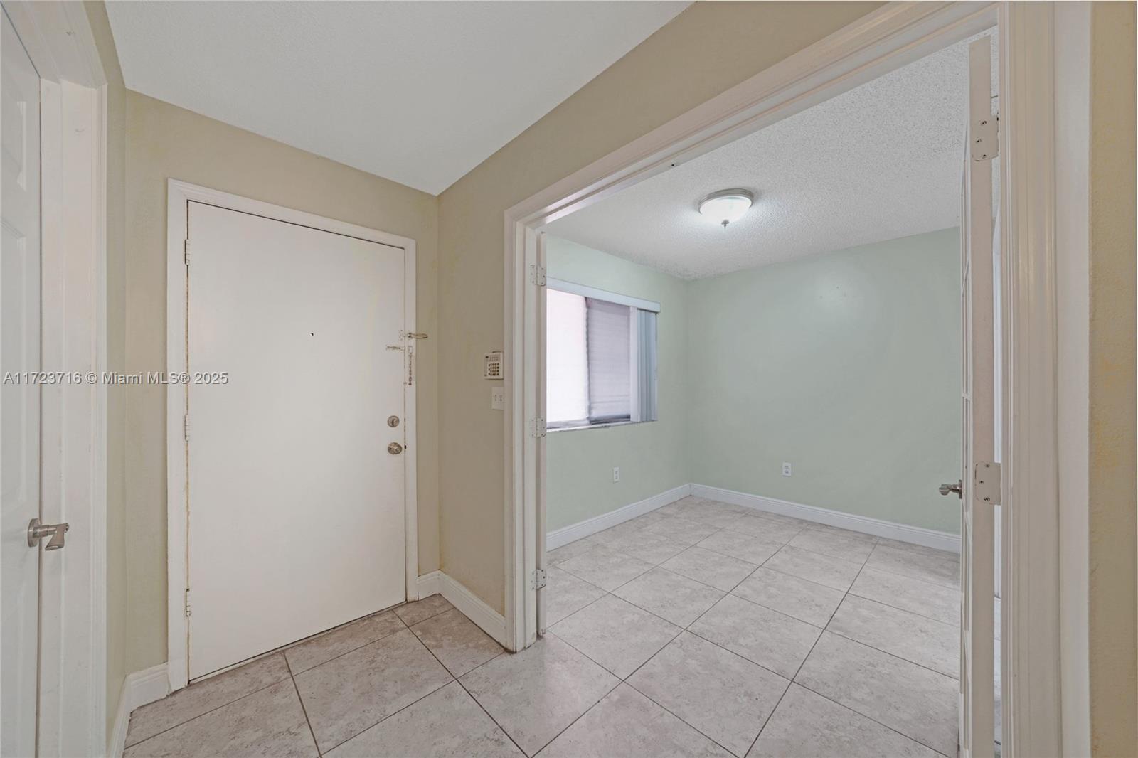 PLANTATION FOREST CONDO - Residential