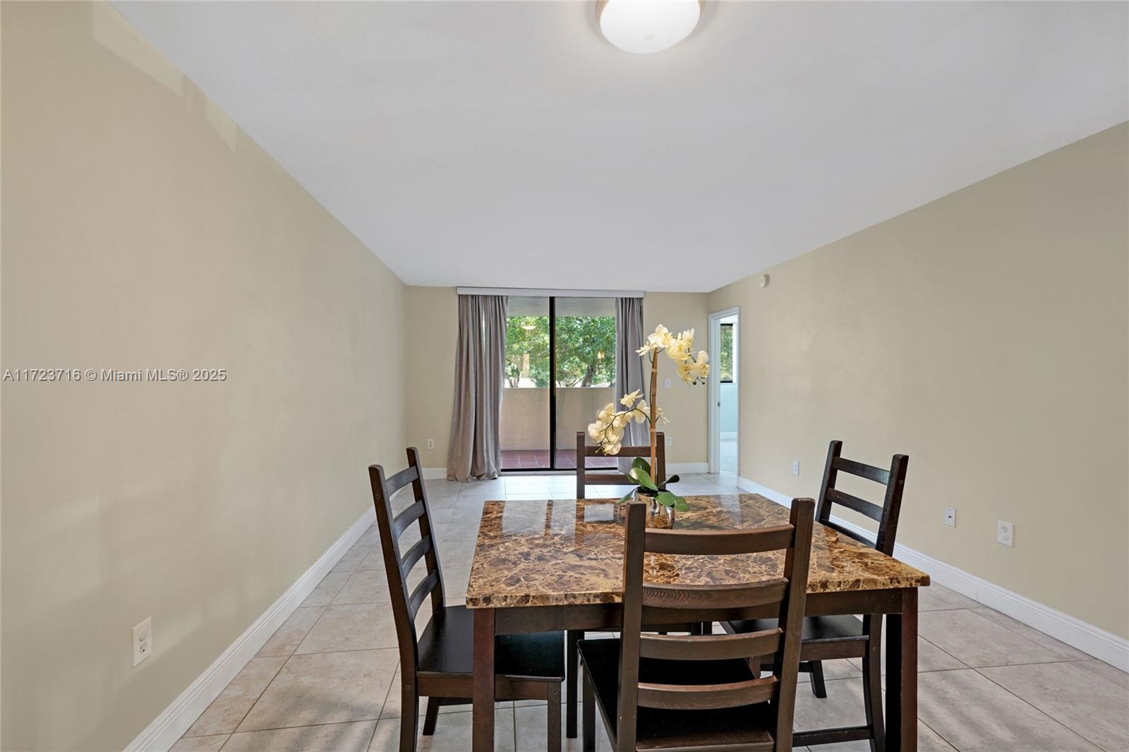 PLANTATION FOREST CONDO - Residential