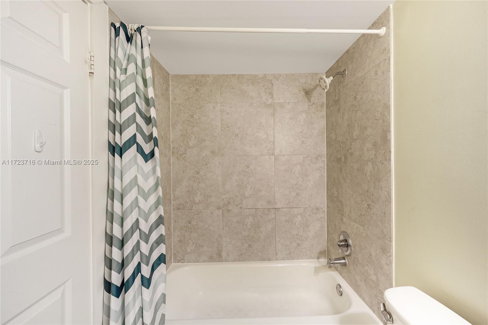 PLANTATION FOREST CONDO - Residential