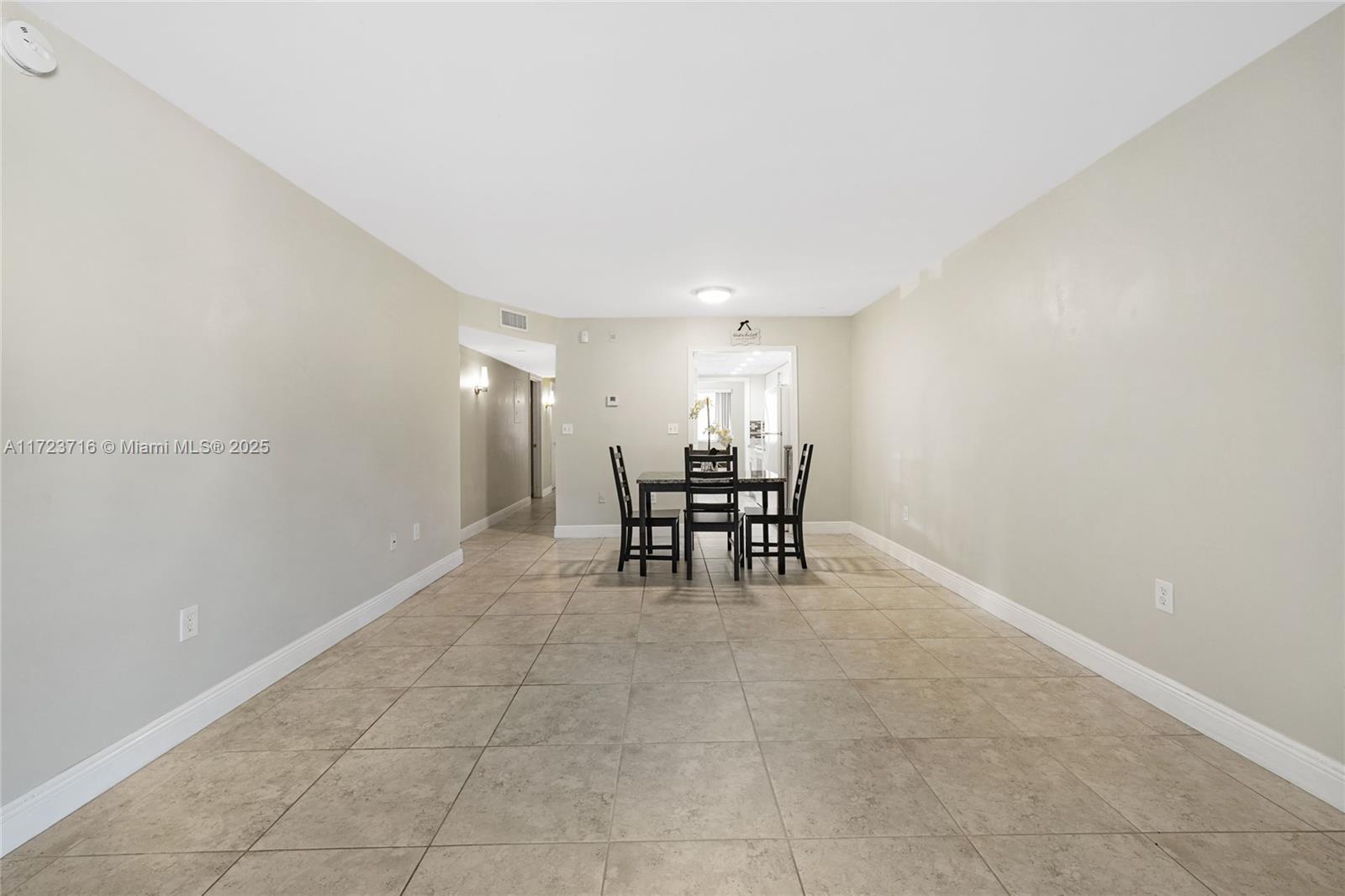 PLANTATION FOREST CONDO - Residential