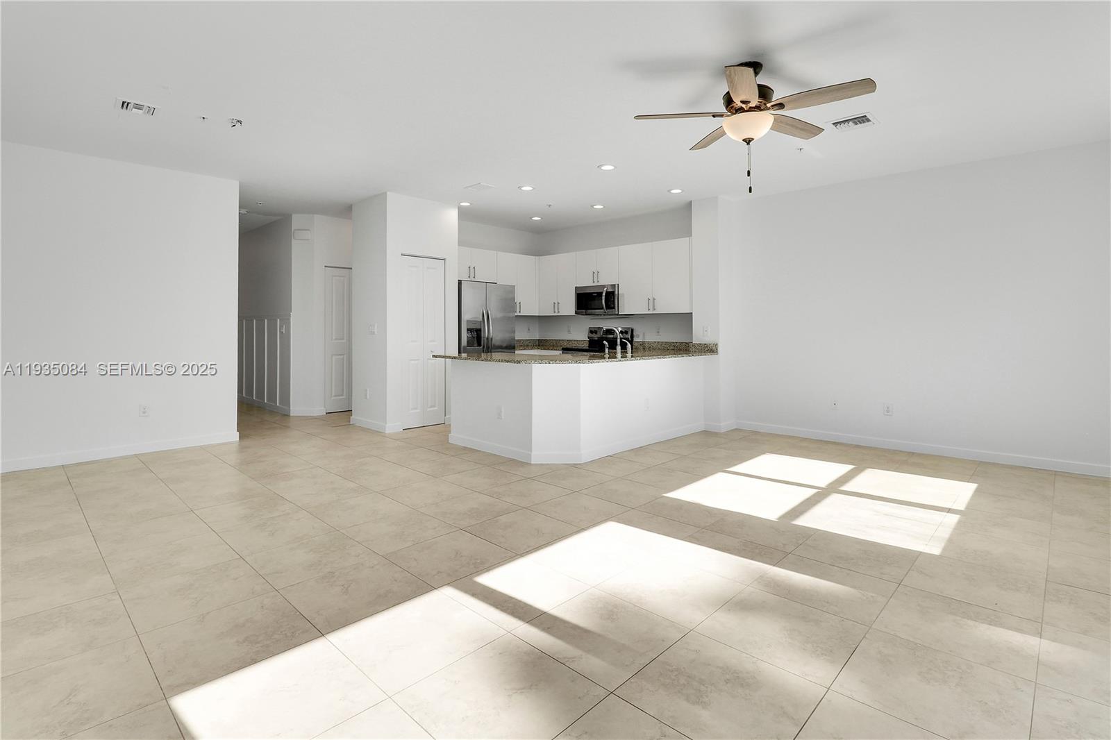 HERITAGE ENCLAVE - Residential