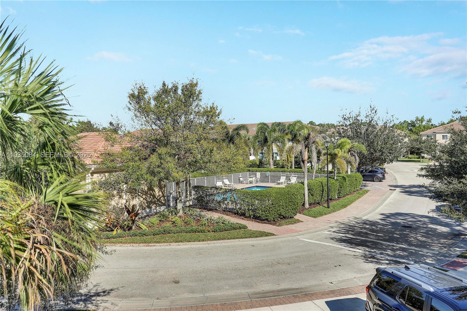 HERITAGE ENCLAVE - Residential