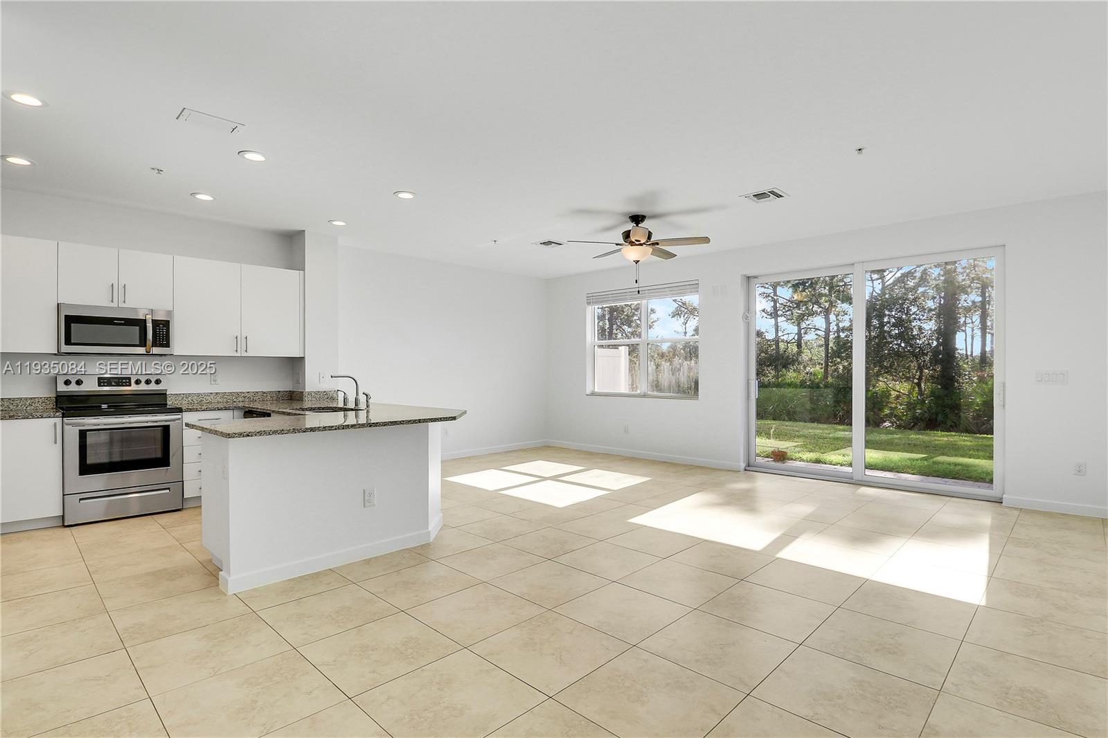 6208 SE Portofino Cir 6208