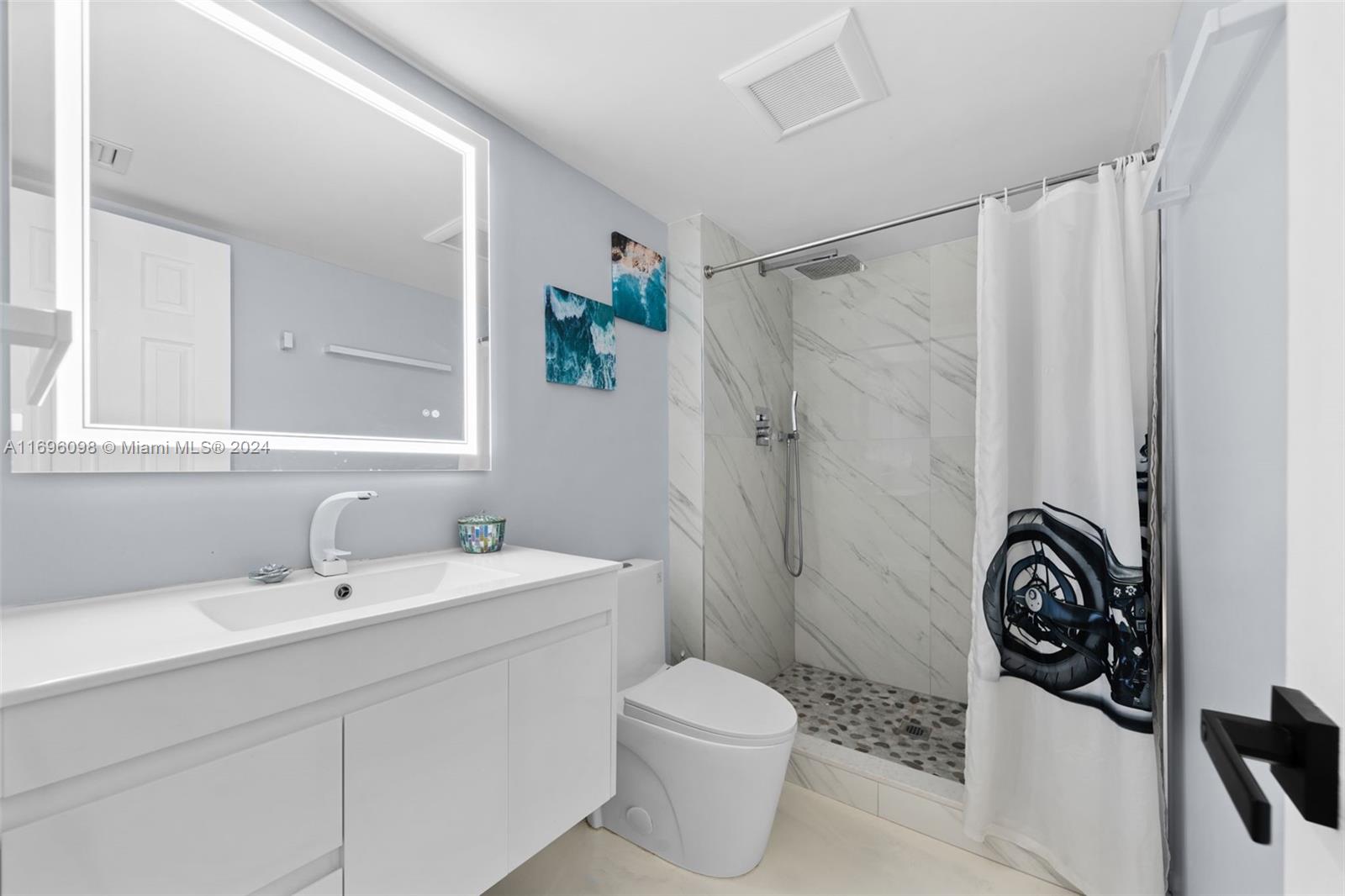 CORONADO CONDO- TOWER II - Residential