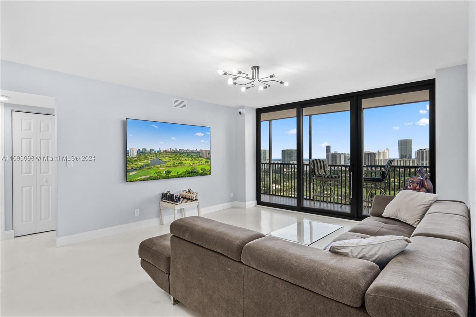 CORONADO CONDO- TOWER II - Residential