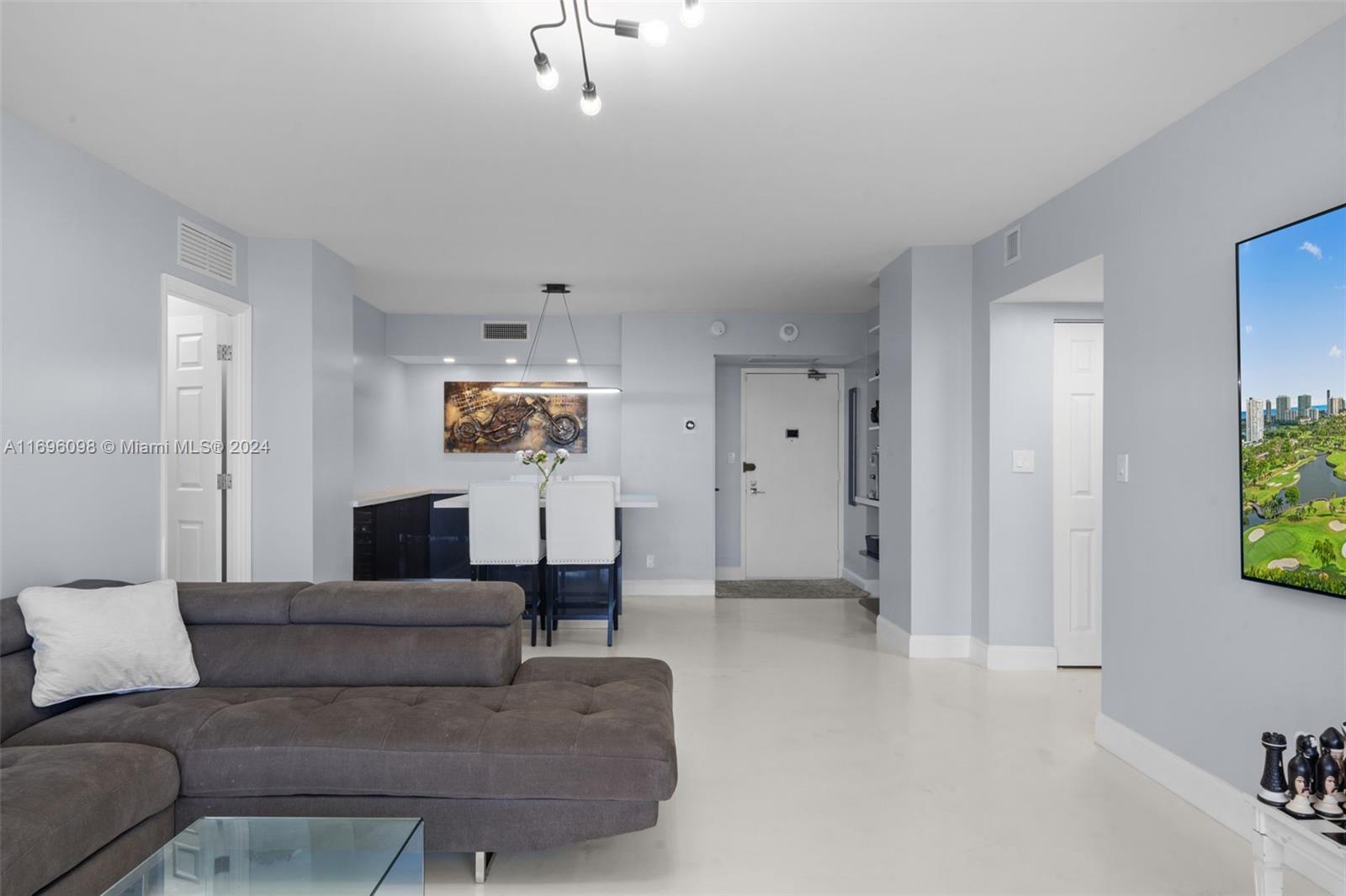 CORONADO CONDO- TOWER II - Residential