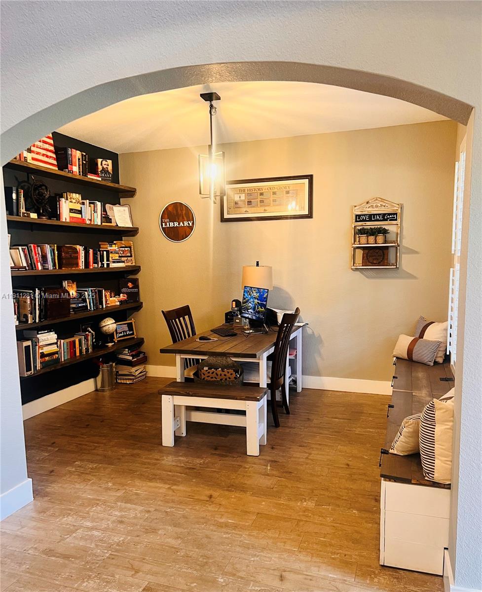 ESTATE MANSIONS 1ST ADDN - Residential Lease