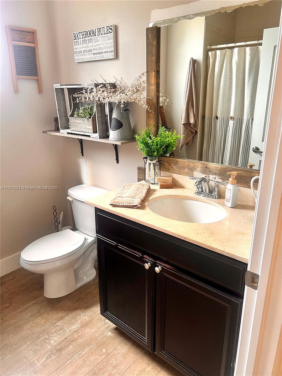 ESTATE MANSIONS 1ST ADDN - Residential Lease