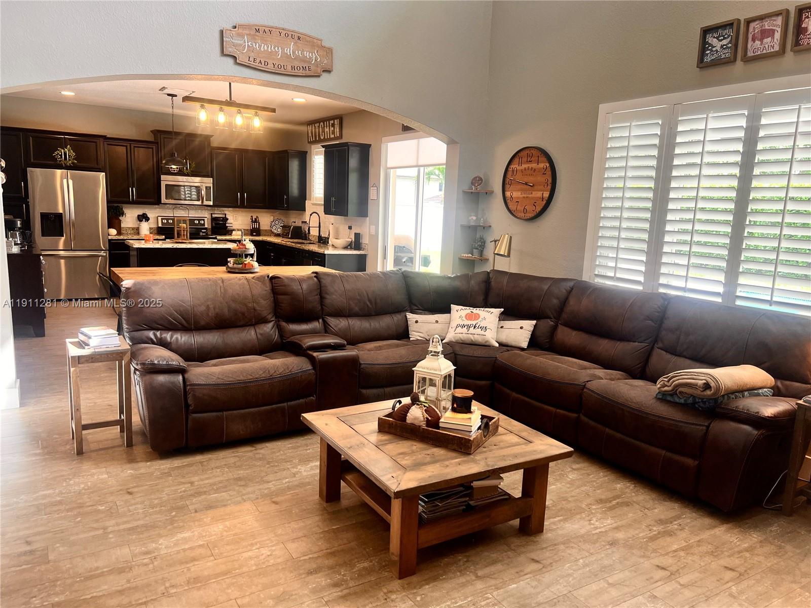 ESTATE MANSIONS 1ST ADDN - Residential Lease