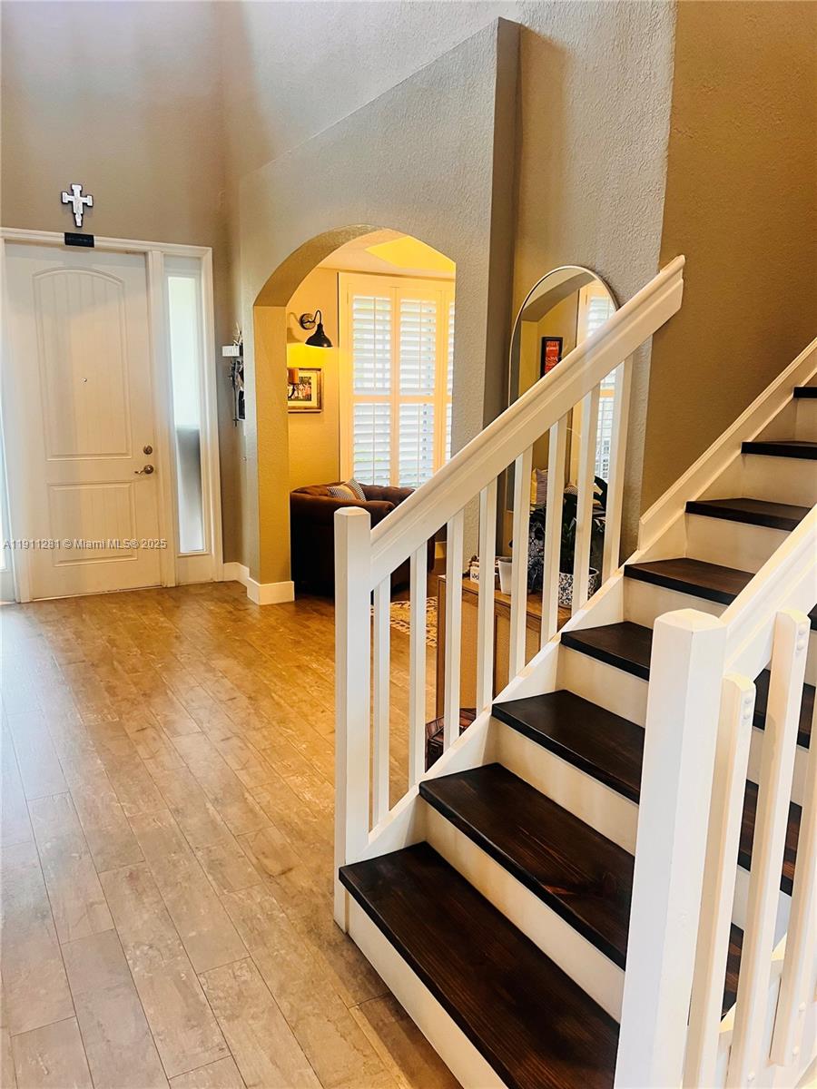 ESTATE MANSIONS 1ST ADDN - Residential Lease