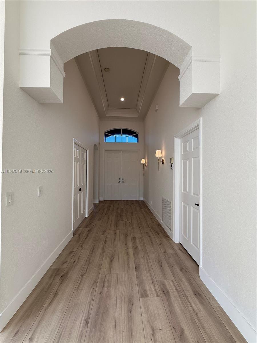 Villa Borghese HUNTINGTON - Residential