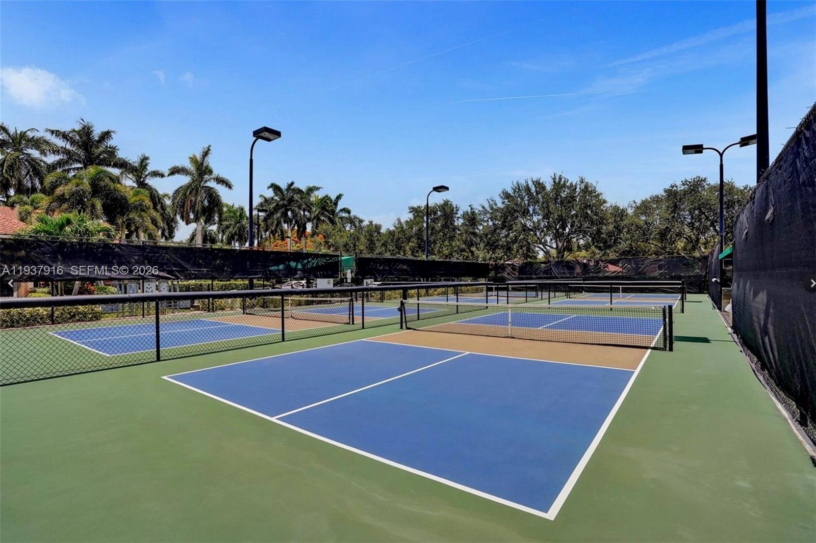 Villa Borghese HUNTINGTON - Residential