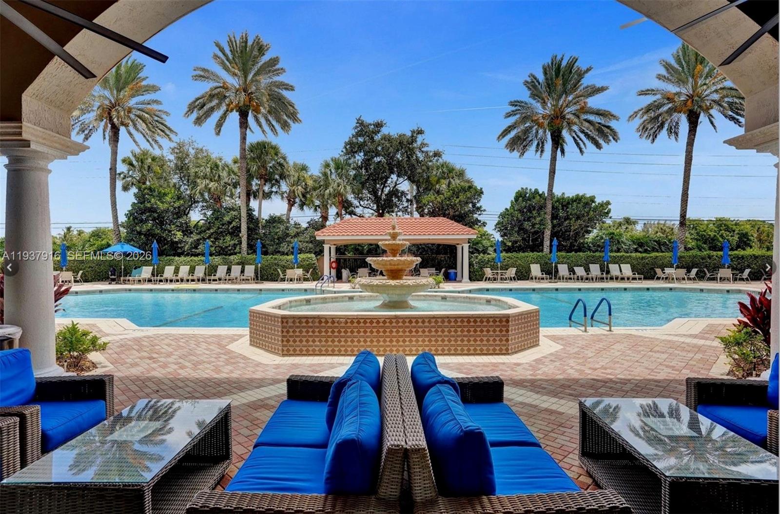 Villa Borghese HUNTINGTON - Residential