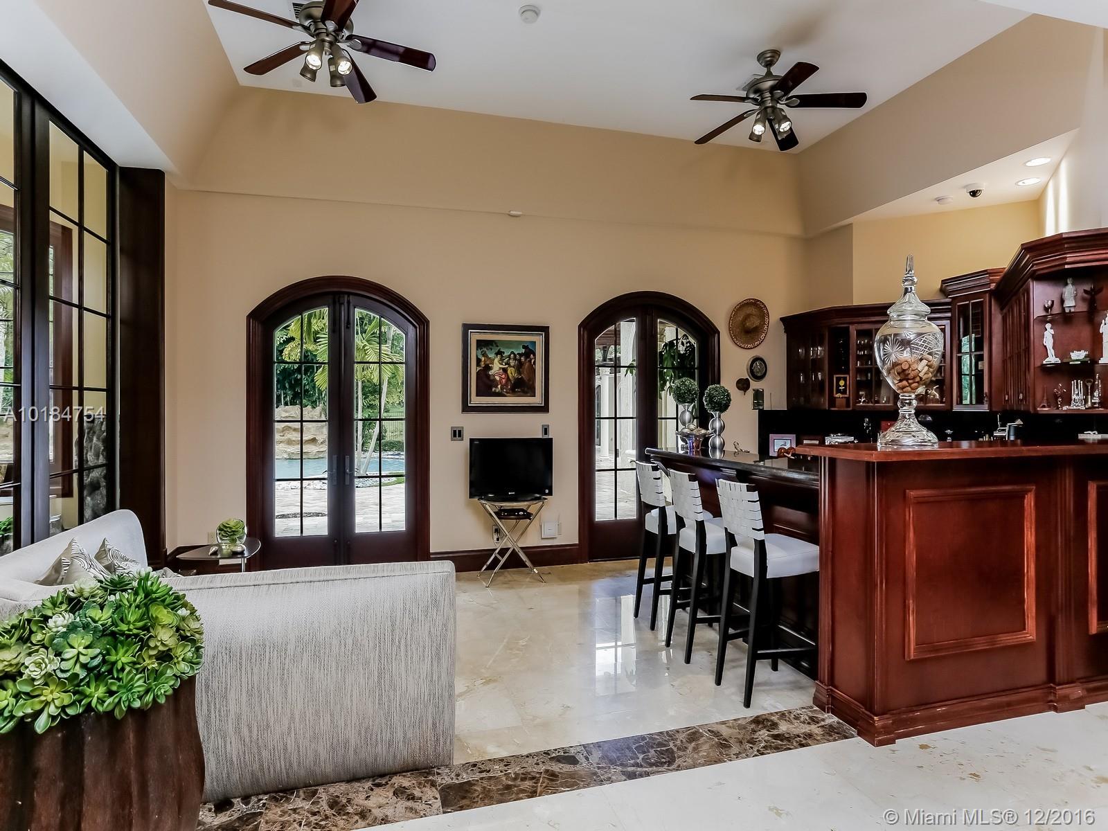Bonaventure 82-43 B - Residential Lease