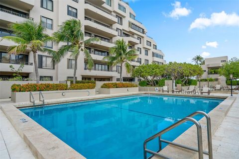 A home in Key Biscayne