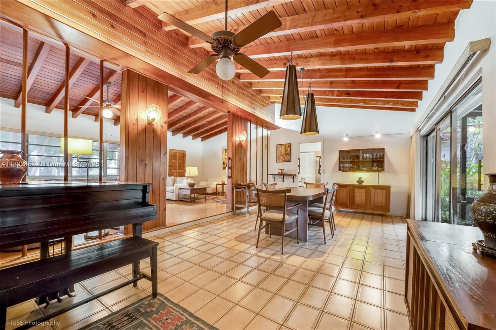 CORAL GABLES RIV SEC 6 - Residential