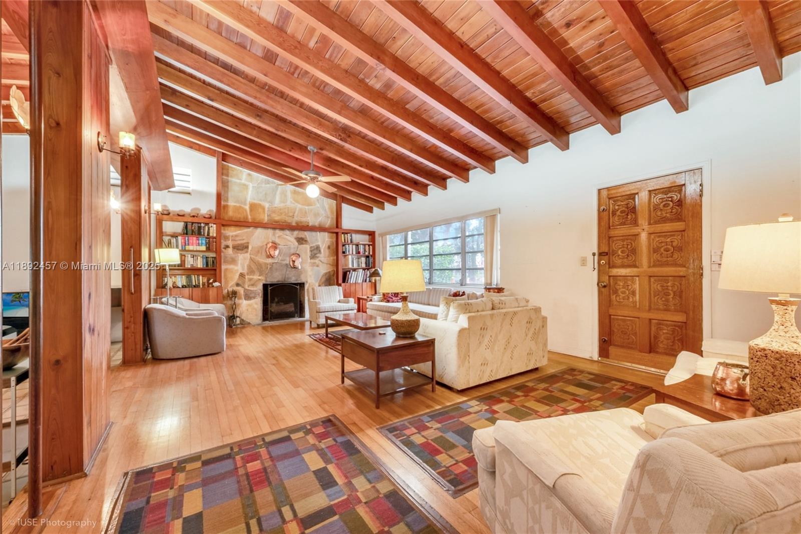 CORAL GABLES RIV SEC 6 - Residential