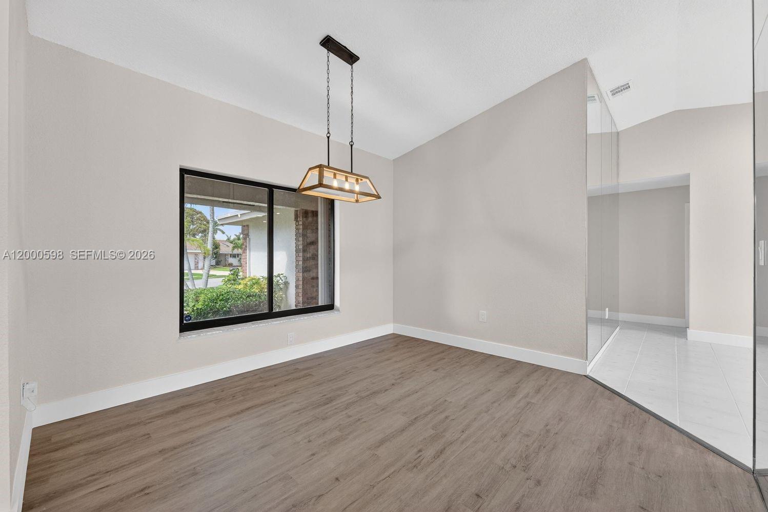 SHENANDOAH SECTION FOUR - Residential