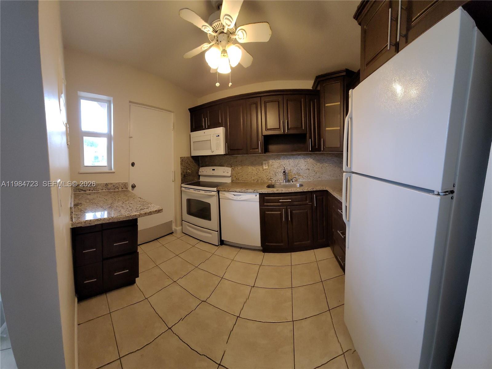 Villas Of Miami Lakes Con - Residential Lease