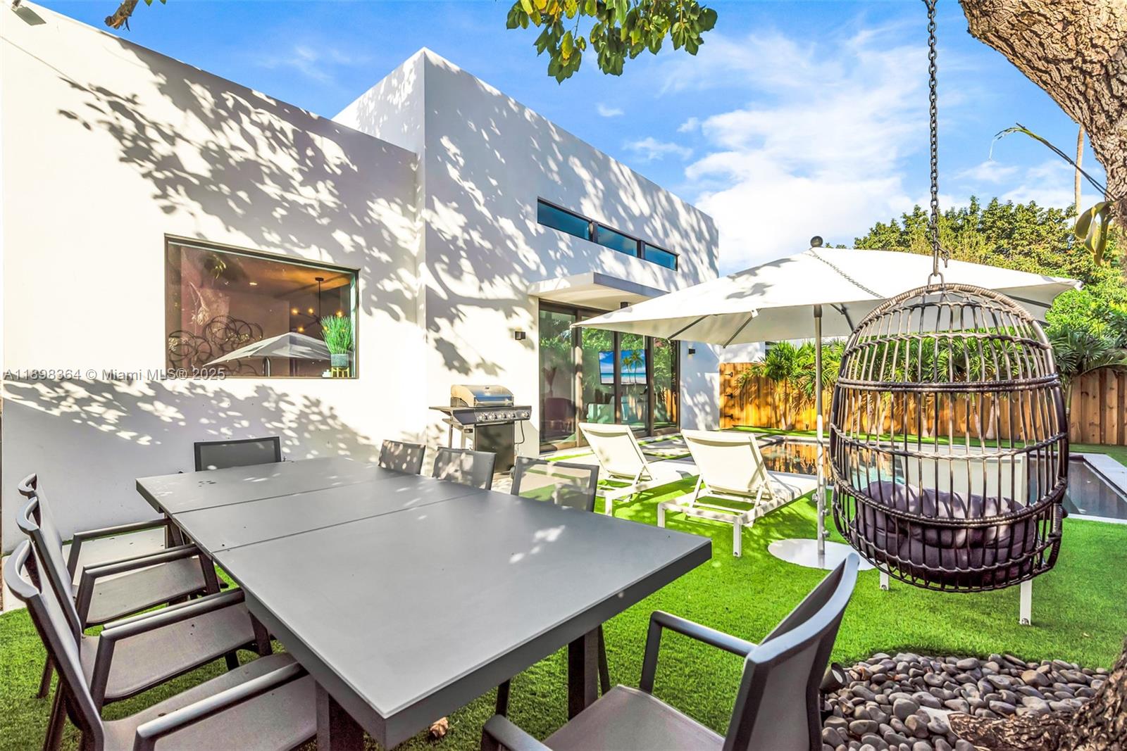 530 NW 41st St