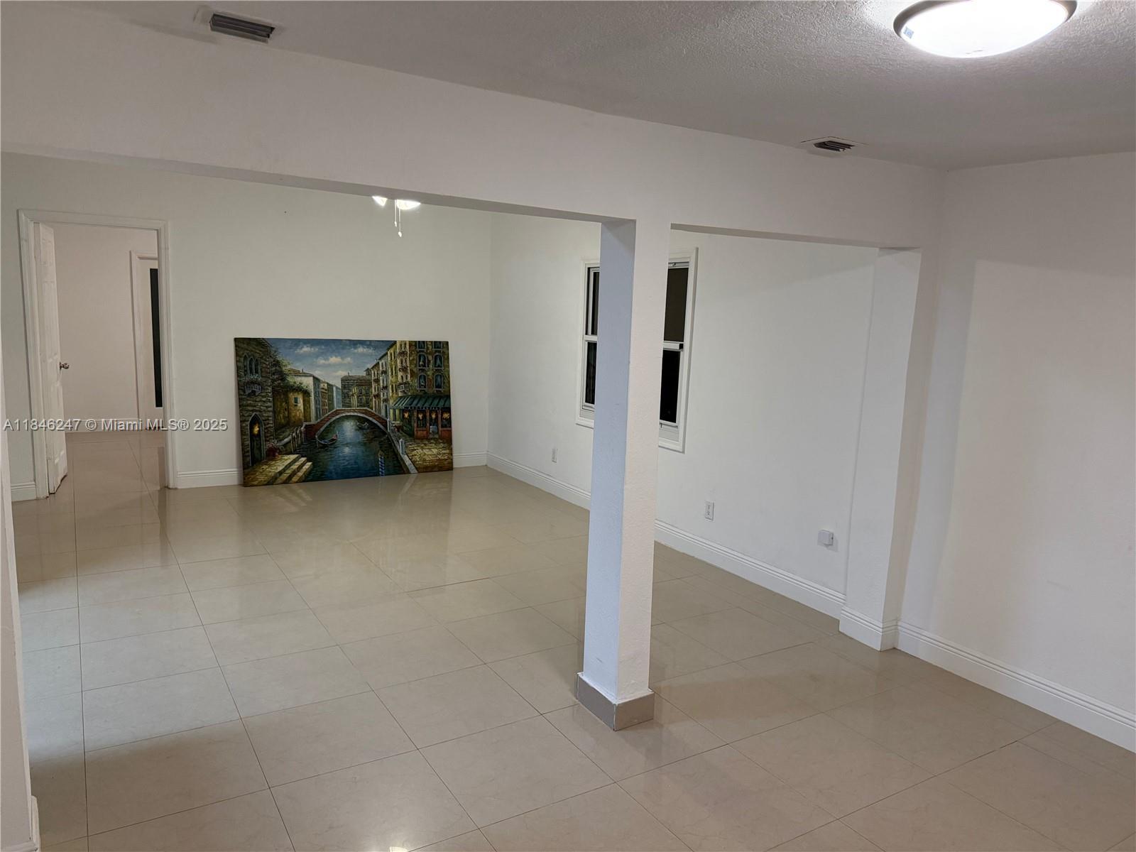 FIRST ADDITION TO CANAL G - Residential Lease