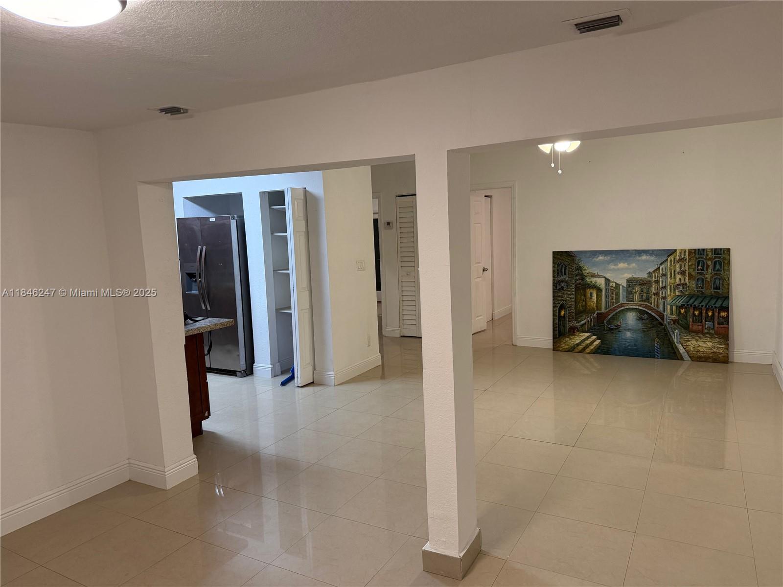 FIRST ADDITION TO CANAL G - Residential Lease