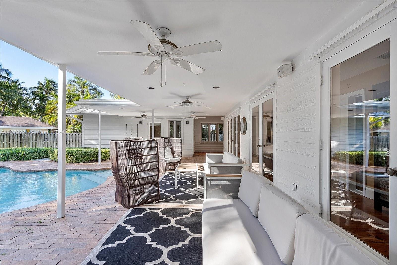 SUBURBAN ESTATES - Residential