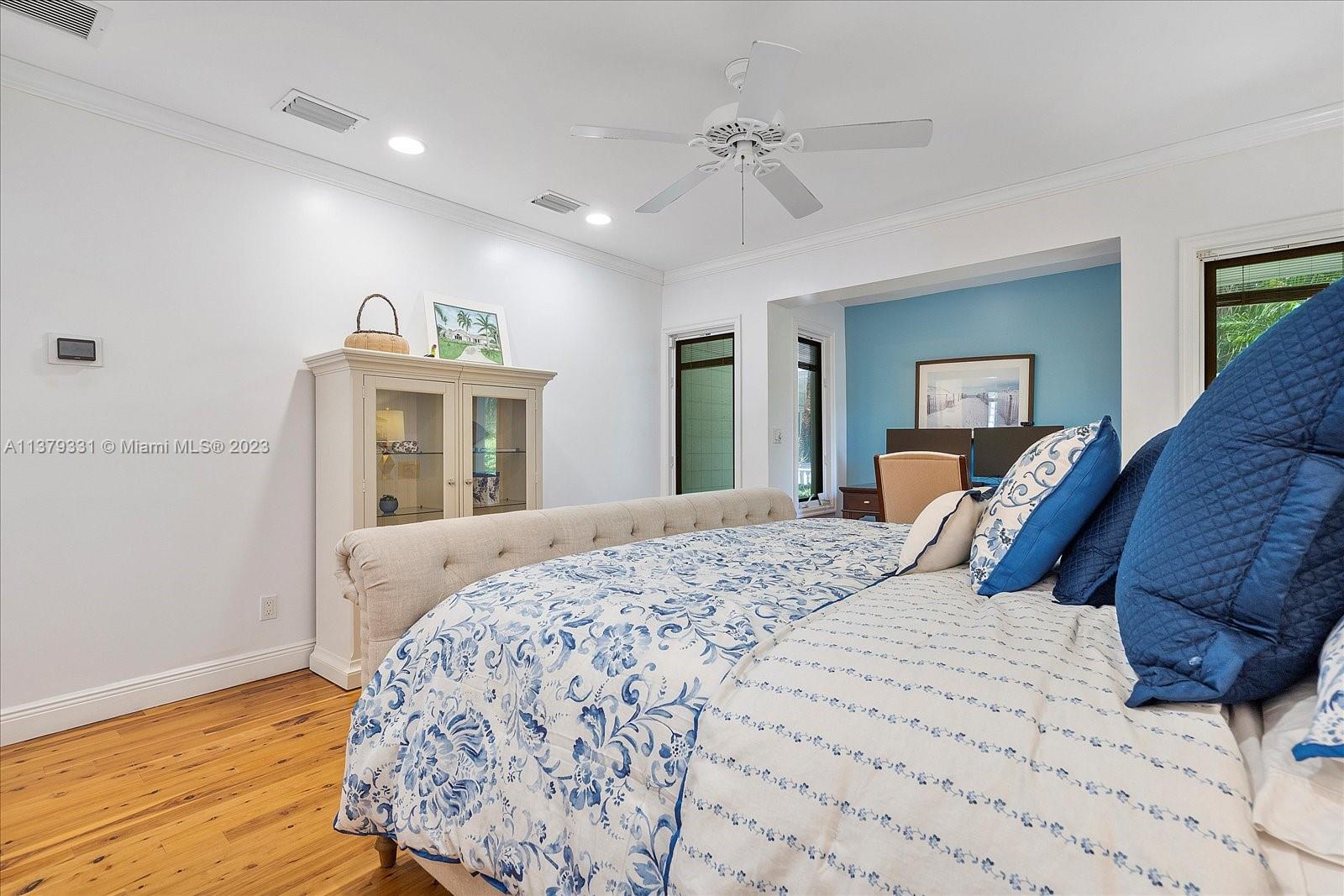 SUBURBAN ESTATES - Residential