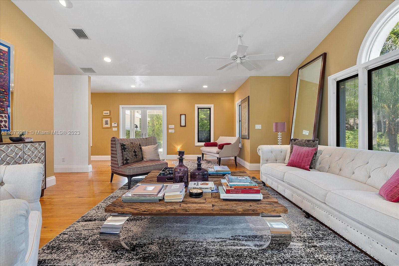 SUBURBAN ESTATES - Residential