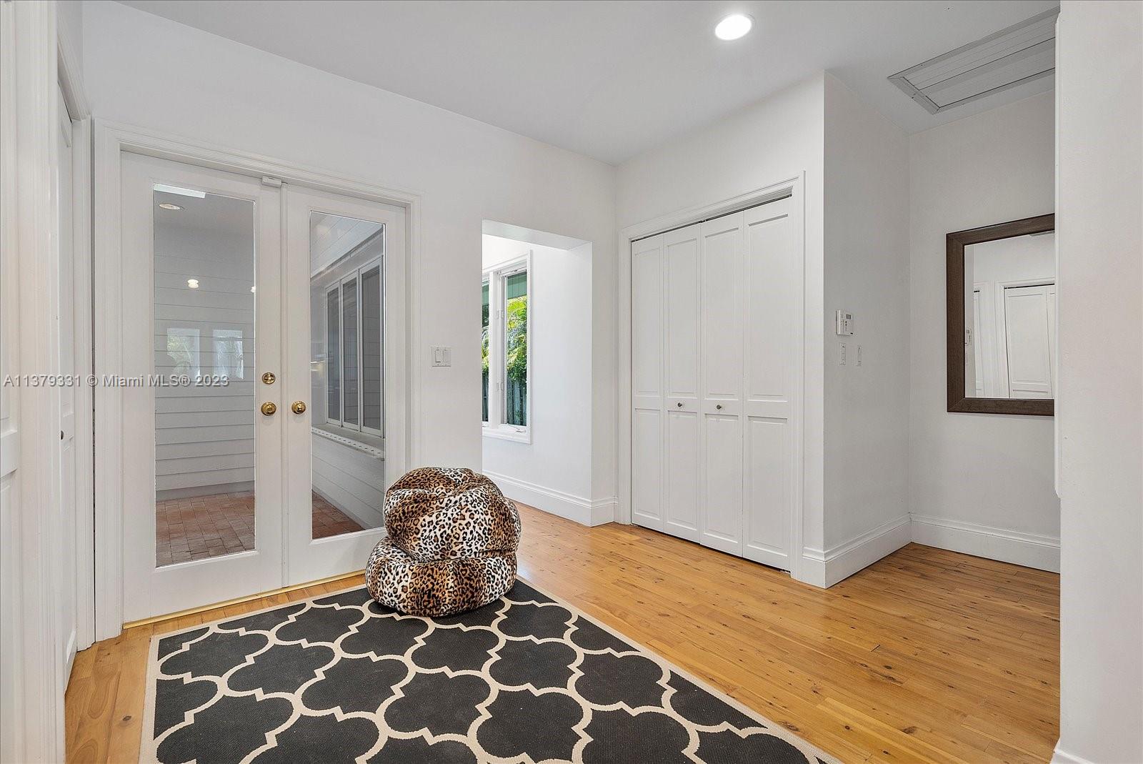 SUBURBAN ESTATES - Residential