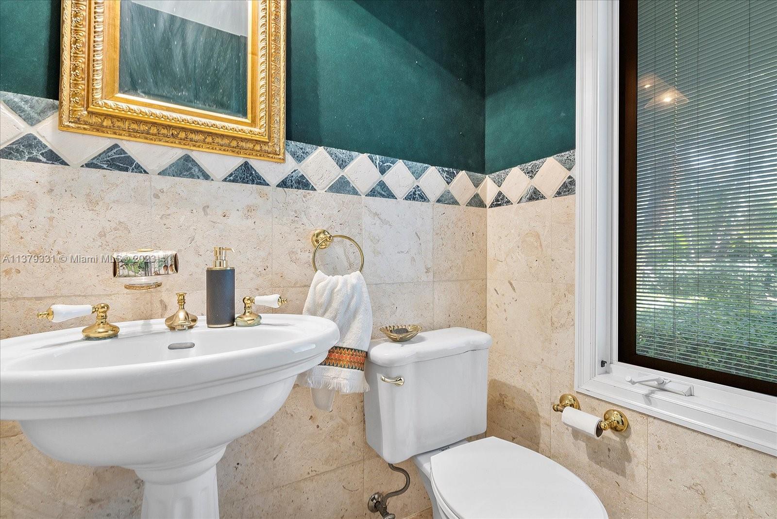 SUBURBAN ESTATES - Residential